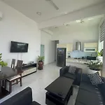 Lovely Sea View Apartment